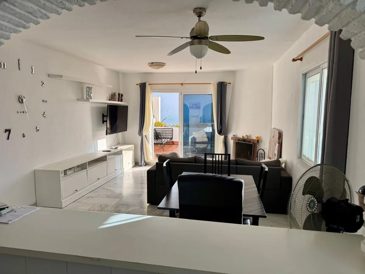 7943c87e-0e99-4be9-bf61-79b54a57988b