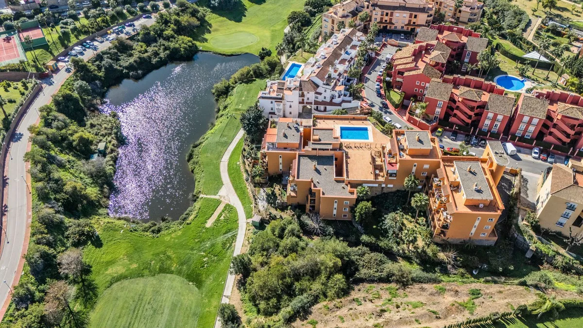 216dc88a-0b39-4bbd-bf6b-e3f74578d5e0