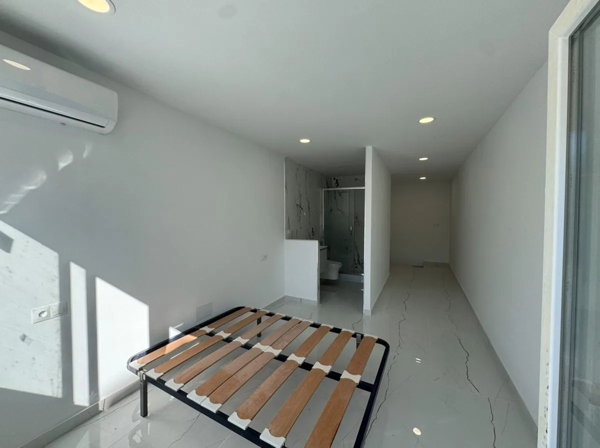 3715990f-814a-4c7b-b134-64c6284f3950