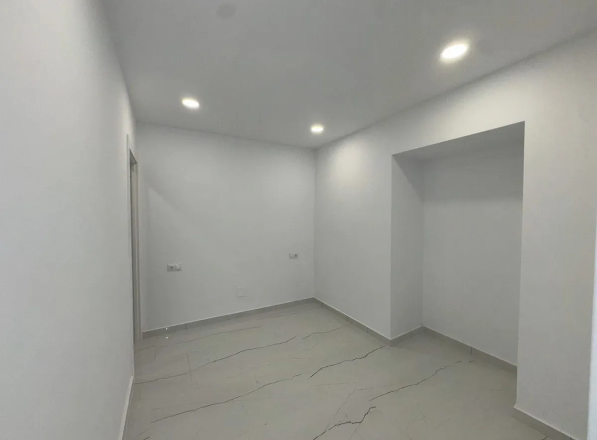 6dbc6933-e8cf-4b75-b1b4-8dd5943d8be0