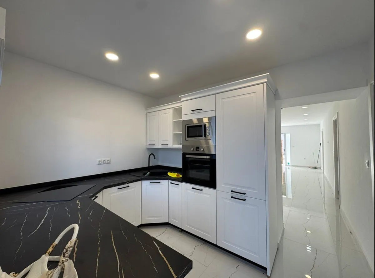 93ff480f-6b50-449c-a77c-73b924bdd3d2