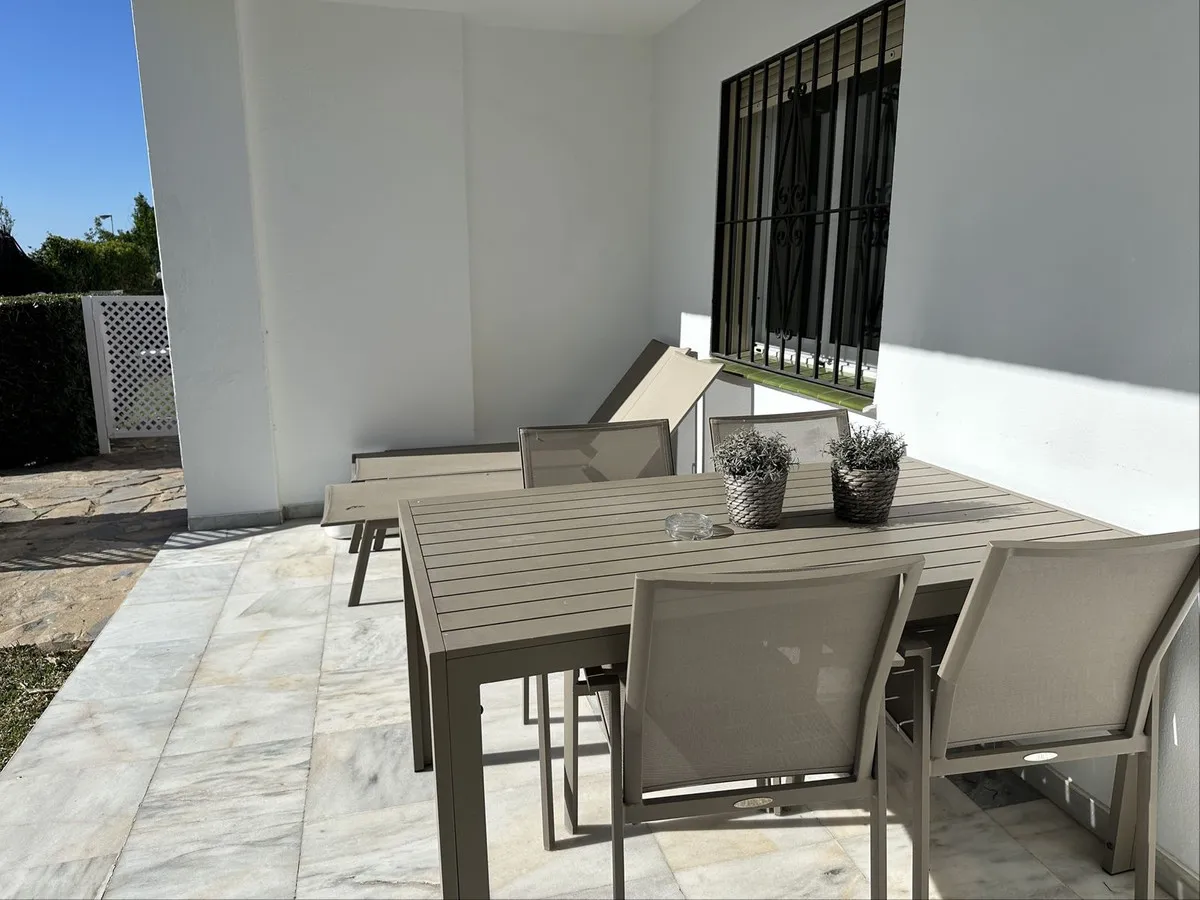 037ebd1d-7c70-49c3-9d9d-97906c3b7ef9