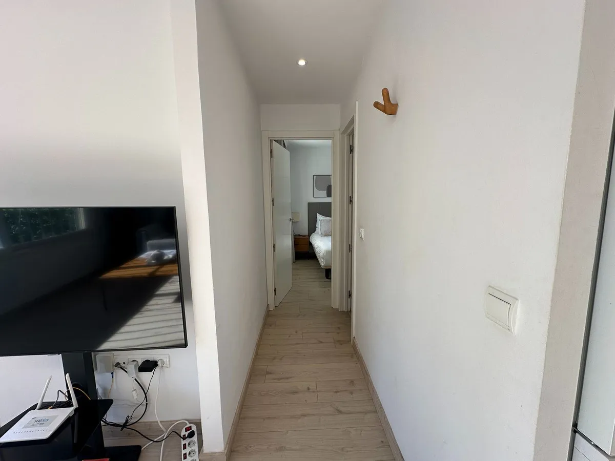 e037fc52-9f4f-4edb-aee6-466d1f32edb8