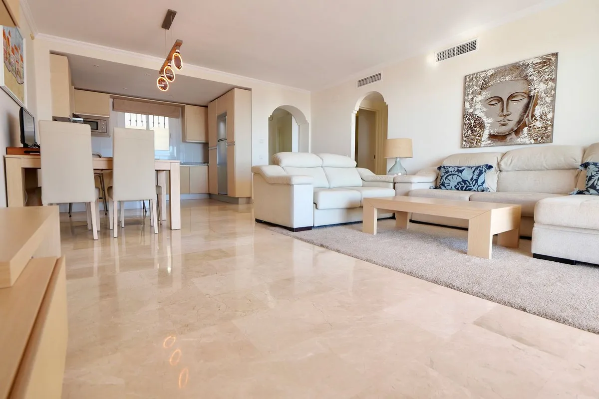 b56f1a3e-174a-4fde-a863-7f262c191bc6