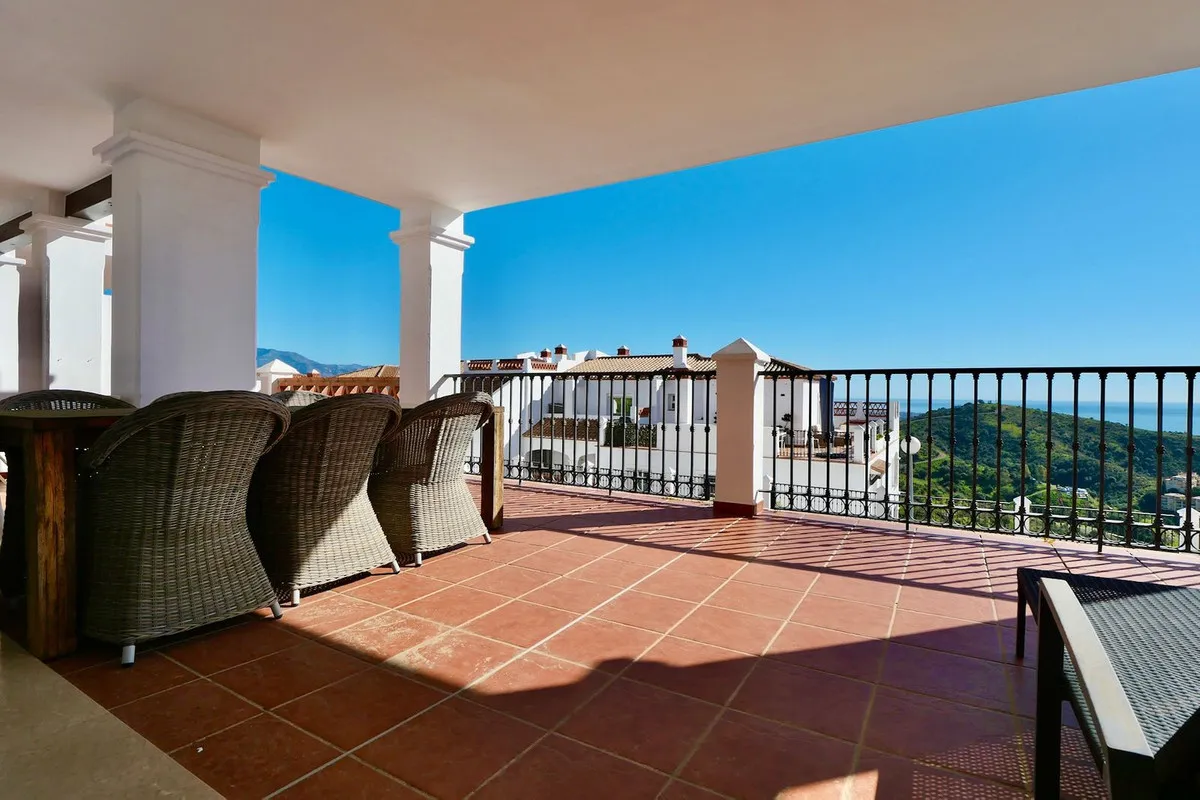 b7aceed0-3a27-4309-ae9b-66f2fe0e38fa