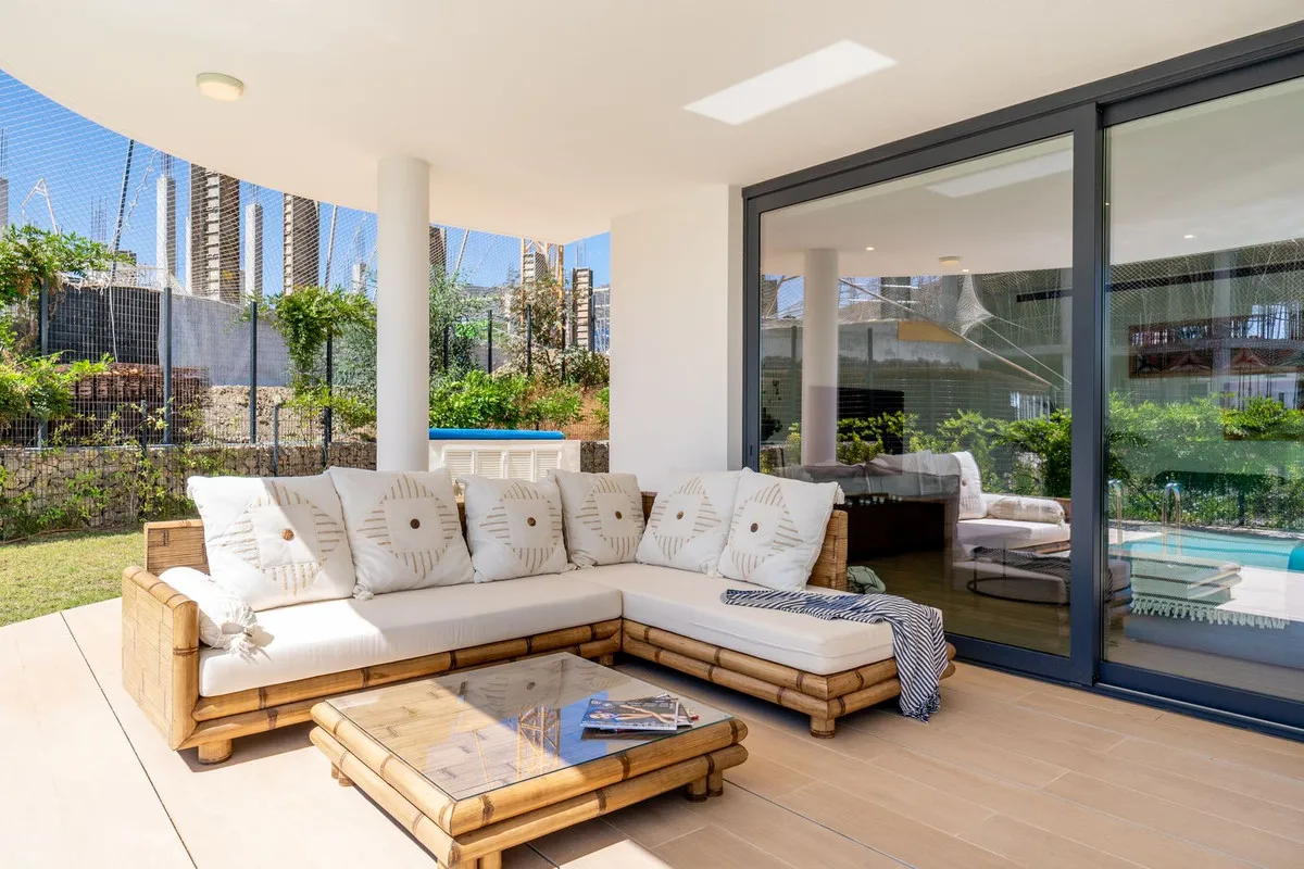 5efd64b5-1df4-473a-8331-709fd015df48