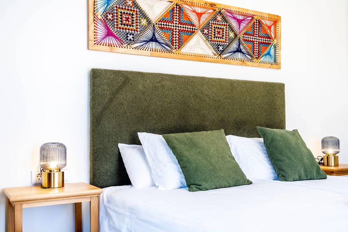 792a8fe9-73d3-410d-a137-7f2ac76baf17