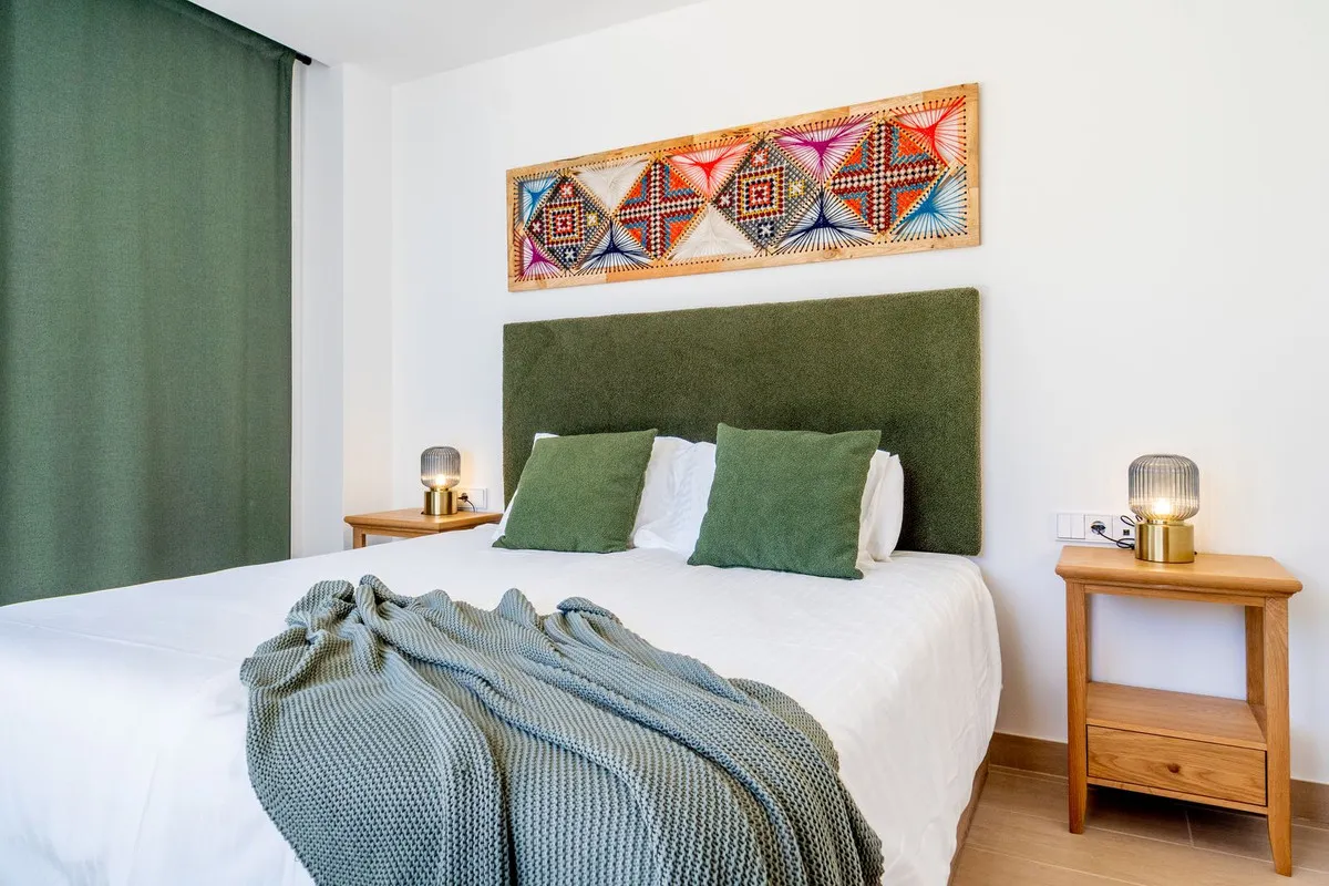 9a5a4334-f401-472f-8c99-4c3446ae4267