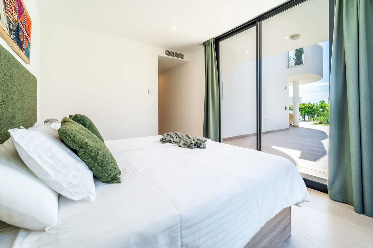 b9ed7ae8-8c7e-49f0-9134-9add97a5de51