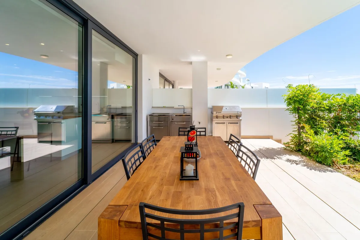 c3d69ab8-28c9-4a46-849b-bfa8c9b4ee98