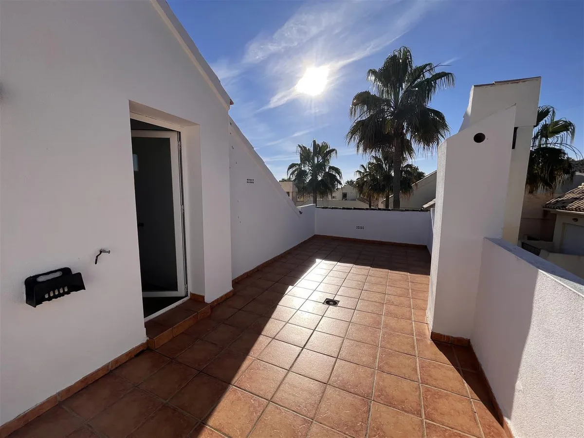 43b41400-c12a-4936-9017-2cb375689620