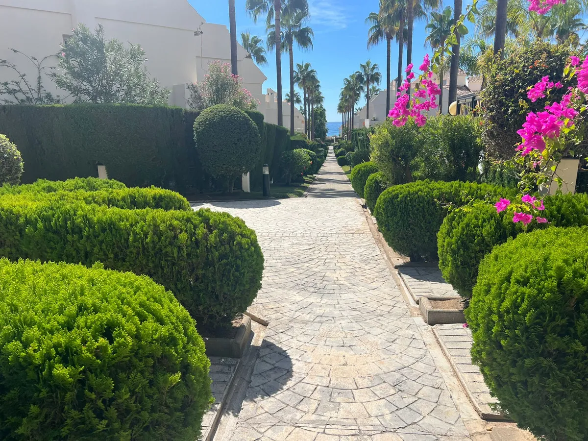 7f028f18-b8d0-4b3e-901f-8e1f0c0760c7