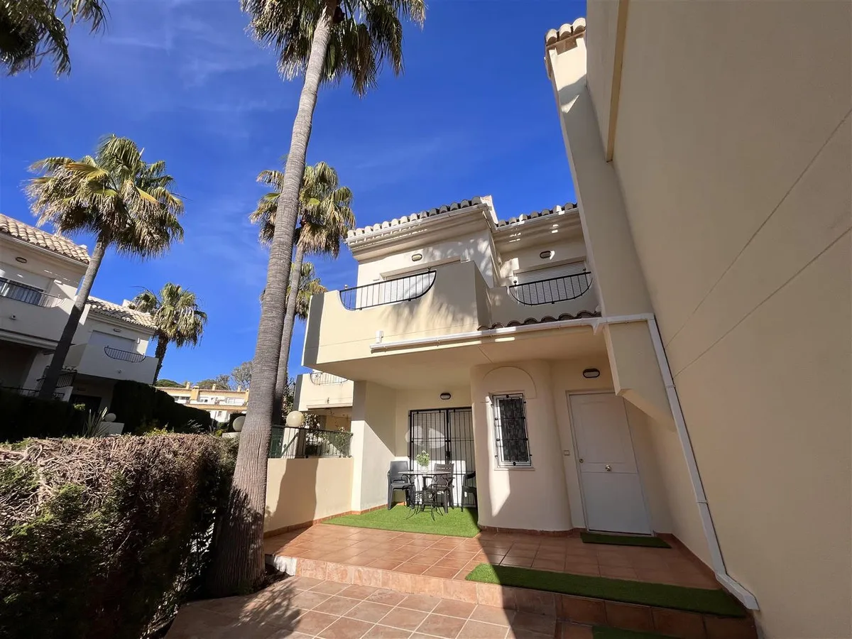 d8592fe0-c174-4aa2-867e-5310ba750962