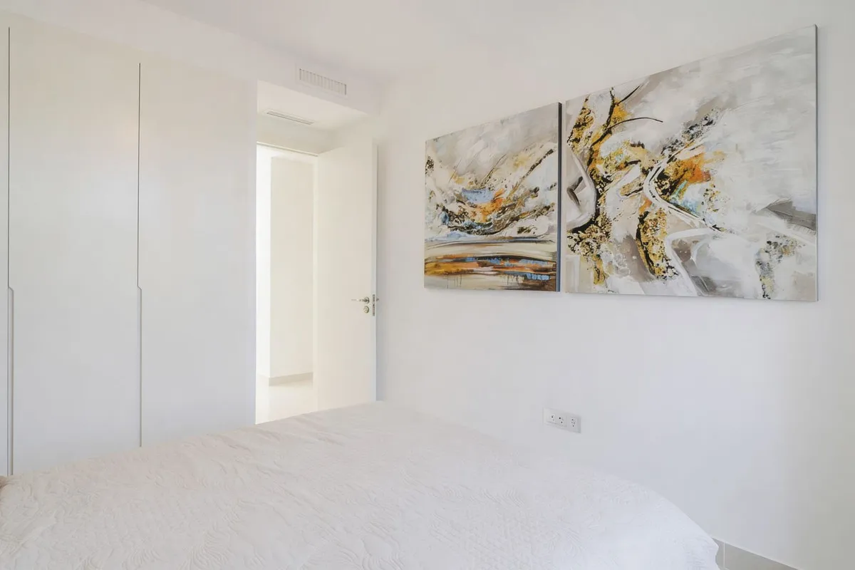 742490a3-738f-42a1-a9b9-9be383ffb224