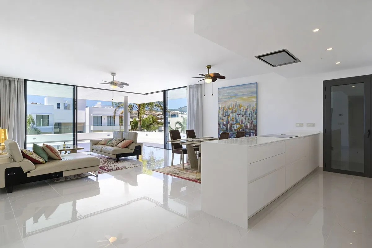 74887581-65da-421a-b061-cc43a82a8288