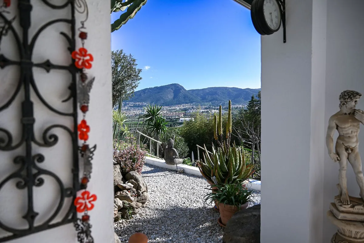 0f55f868-e541-4e94-84f6-19920942c07f