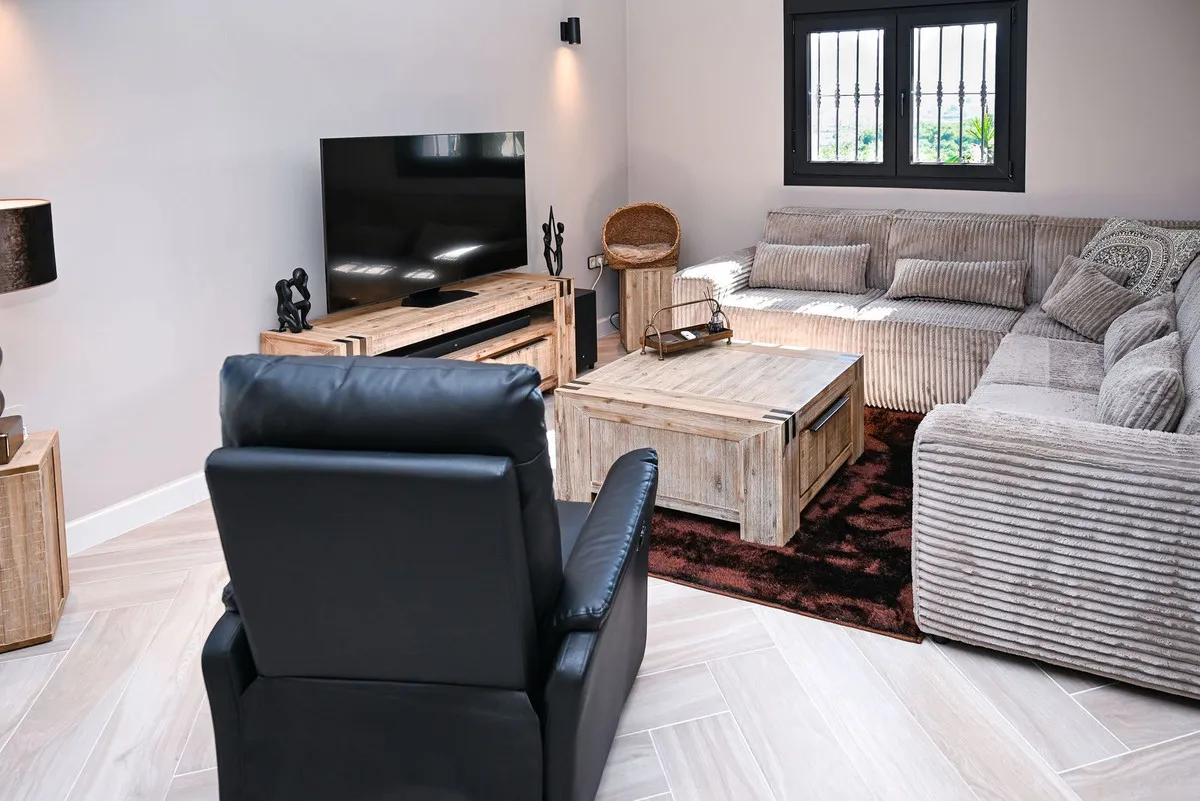 97f80831-745a-4820-92ba-1f0d09e5b7ff