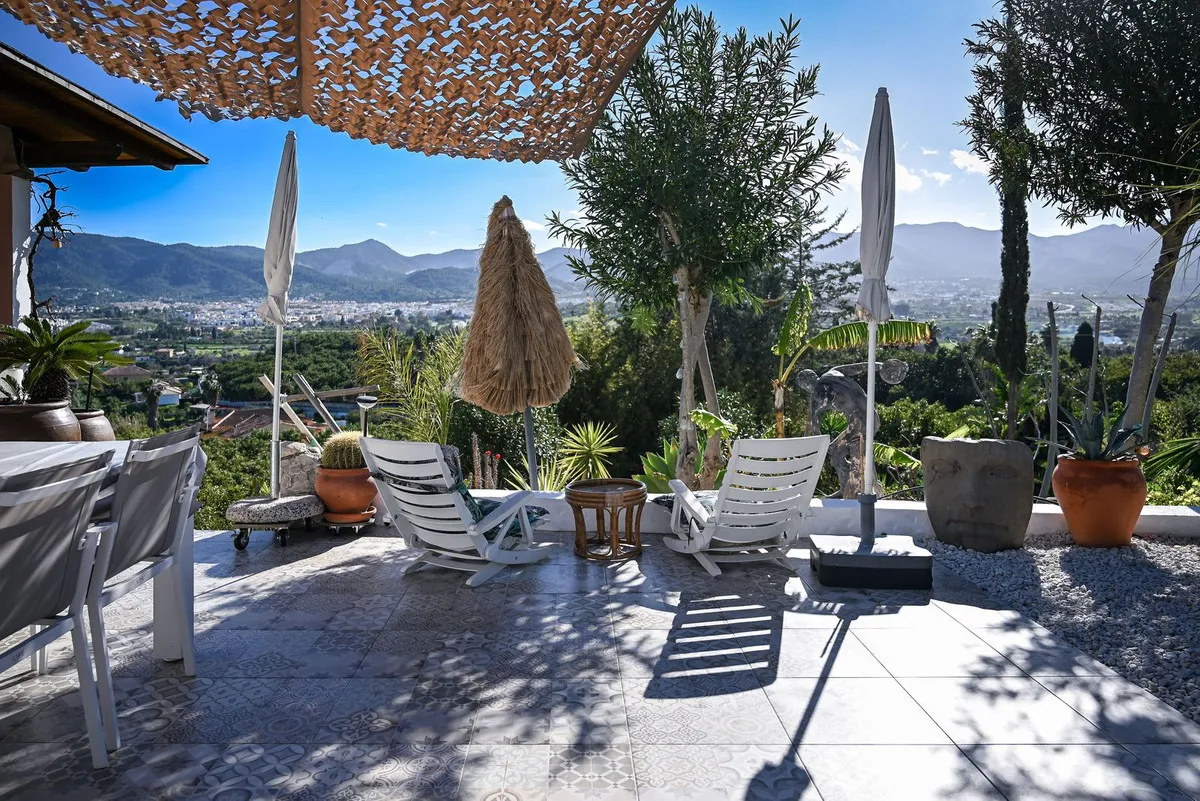 da172cc4-cc06-4bc7-a1cf-5efa4b9a775a