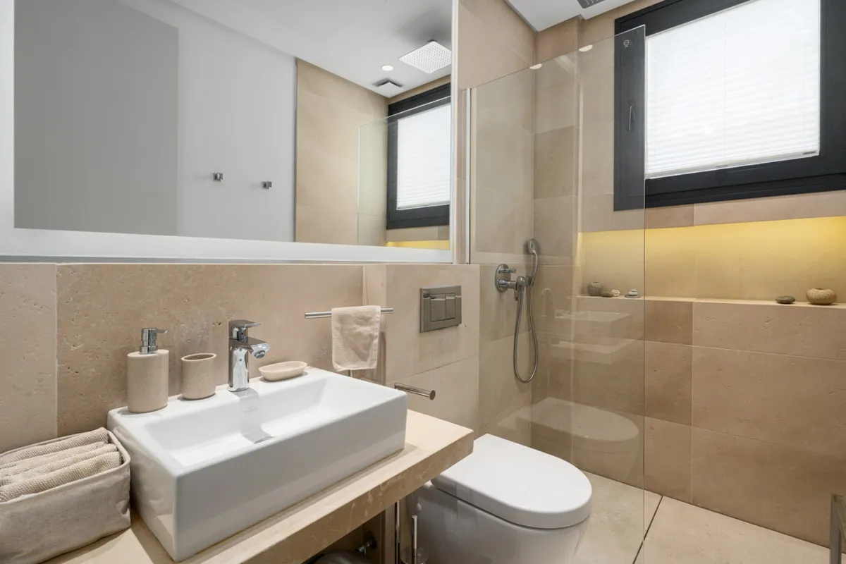 d2587c8a-3b05-4fe5-a5bb-12371797a9ee