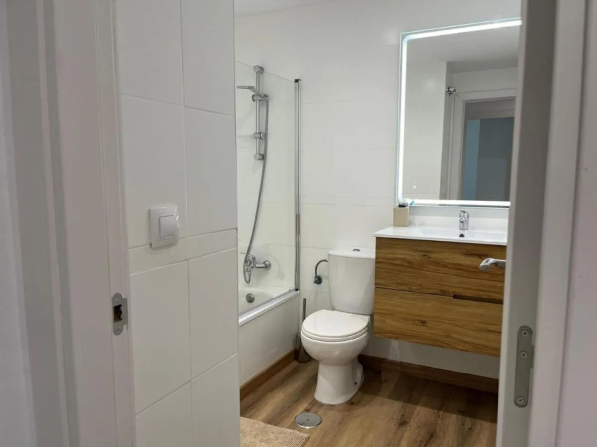 1f9c0805-a57c-4752-930e-ded95419e76e