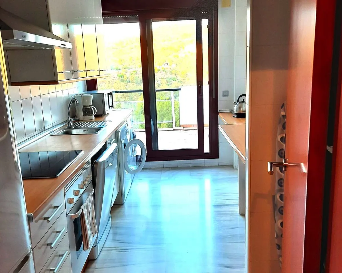 14cec339-a43f-43f9-a643-d2794ad0c6f5