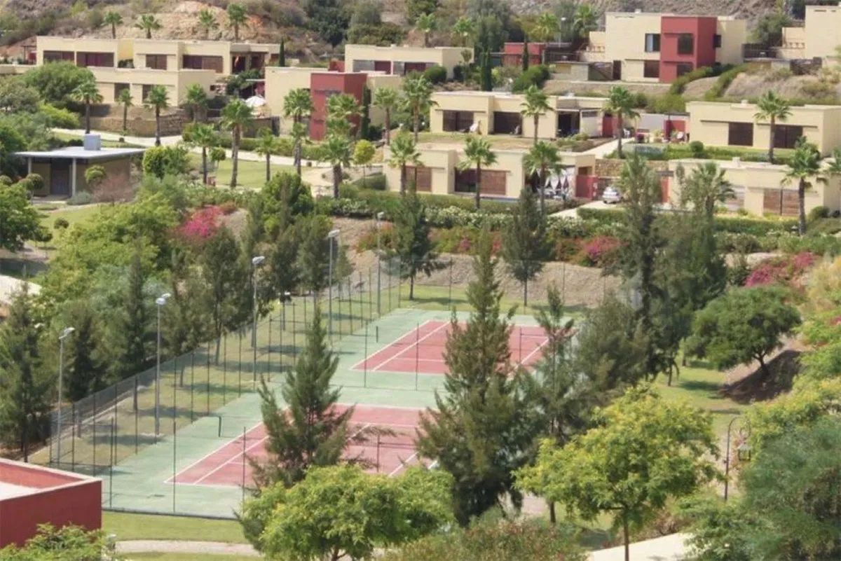 a5b15c27-b193-4598-a070-0e02166c55b1