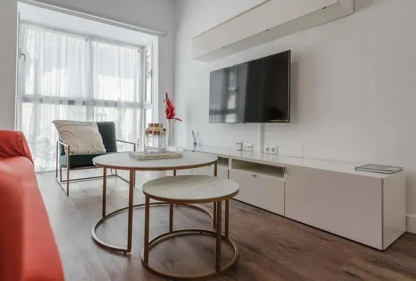 082acc21-8aca-4cab-981c-28c50bd1b2b7