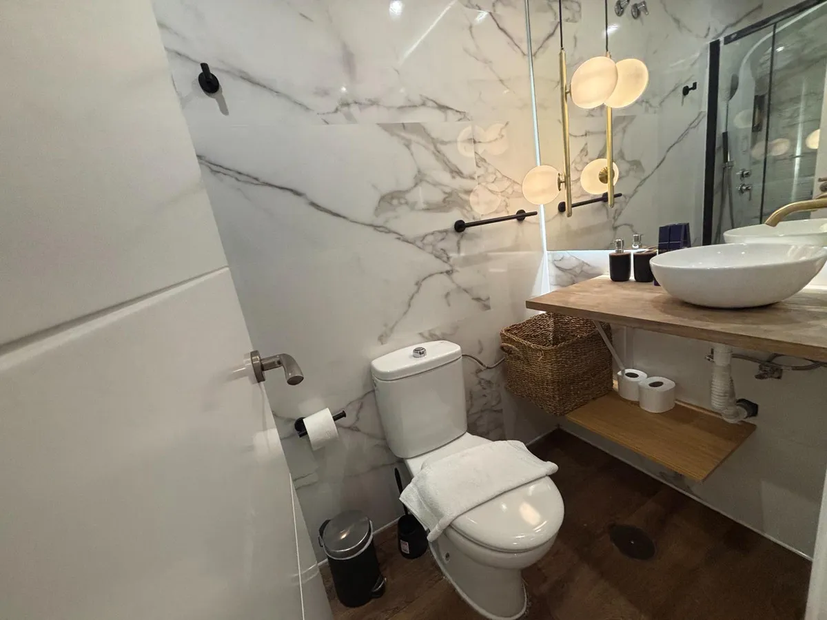 0a969fee-296b-47d5-a831-049682e9ff2b