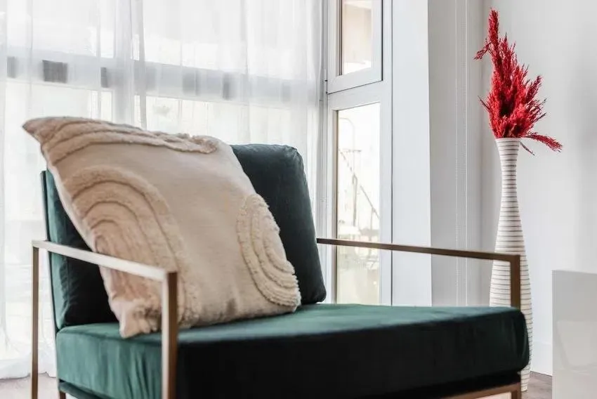 5de0a6a1-6226-4b73-8002-7b815b516962