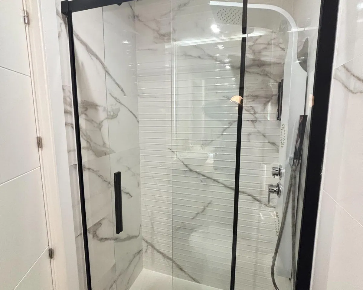 d888e9cc-f2e9-4e5b-8ffa-7f0705db0d3e