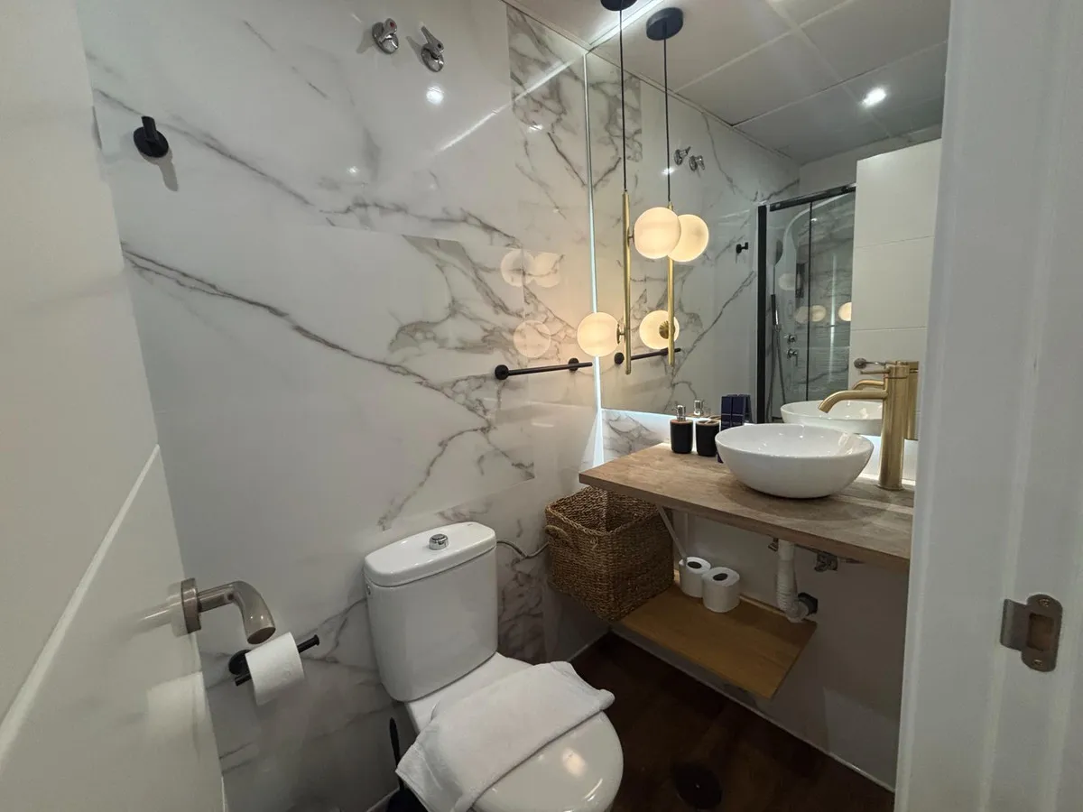 ef304c2b-f5ae-47da-82ff-08557d4f86cd