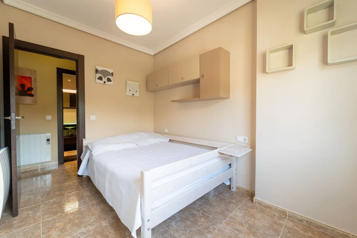 9ee5ca25-0ac1-4157-865b-b2498e3dd548