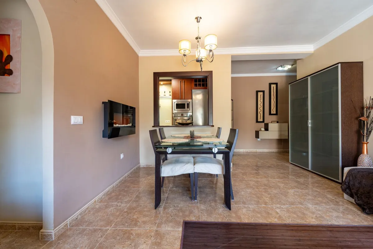 c0c3fc44-0519-4054-89da-0470f898db58