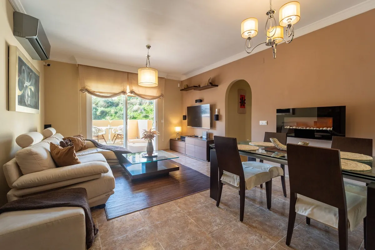 cd0d59e2-1e0e-4ced-8eb0-773e3a4ec6e9