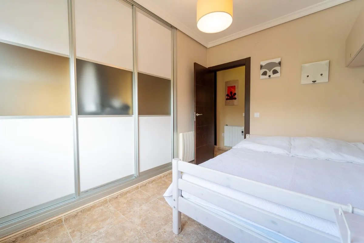 fc4ffbcf-c89b-4d75-90ca-2199f2247b1a