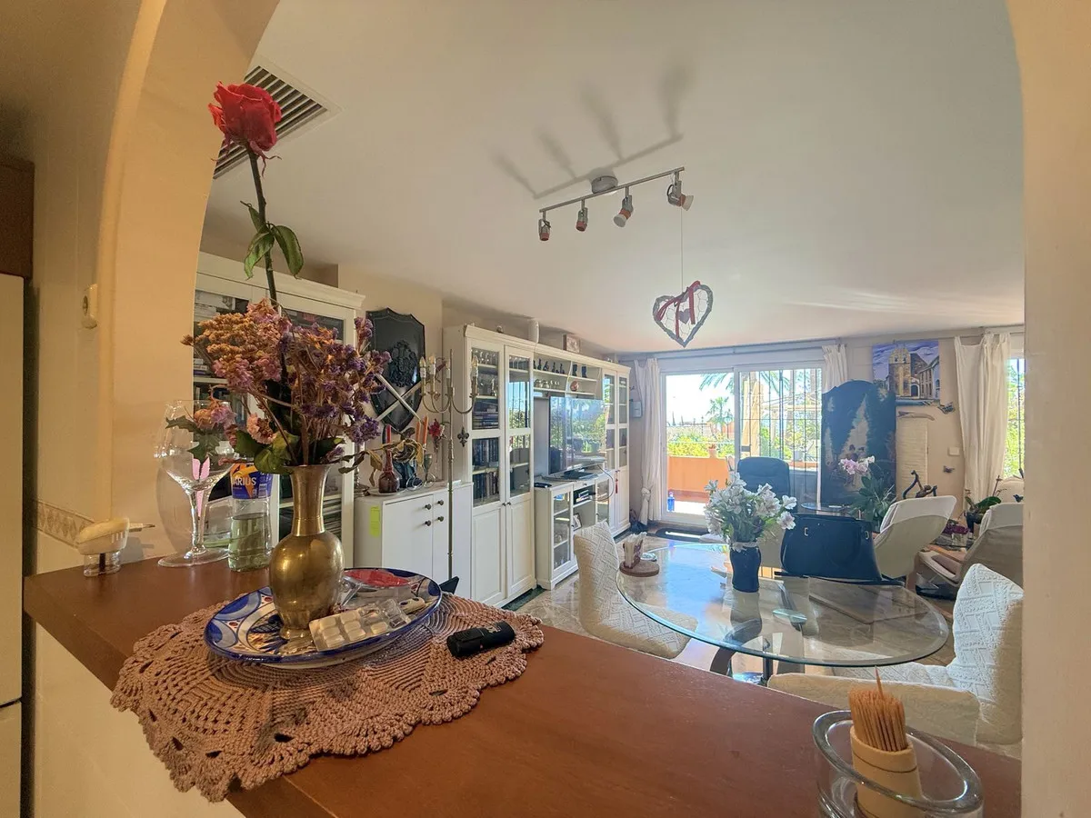 05a8204e-c0c3-43b4-8d13-8f689cb469df