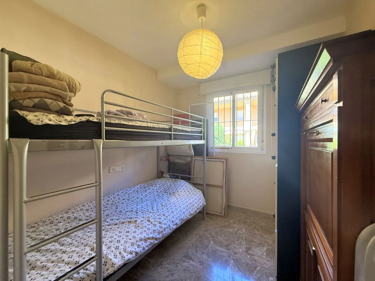 84659824-720f-46e3-b4f4-1664548c8092