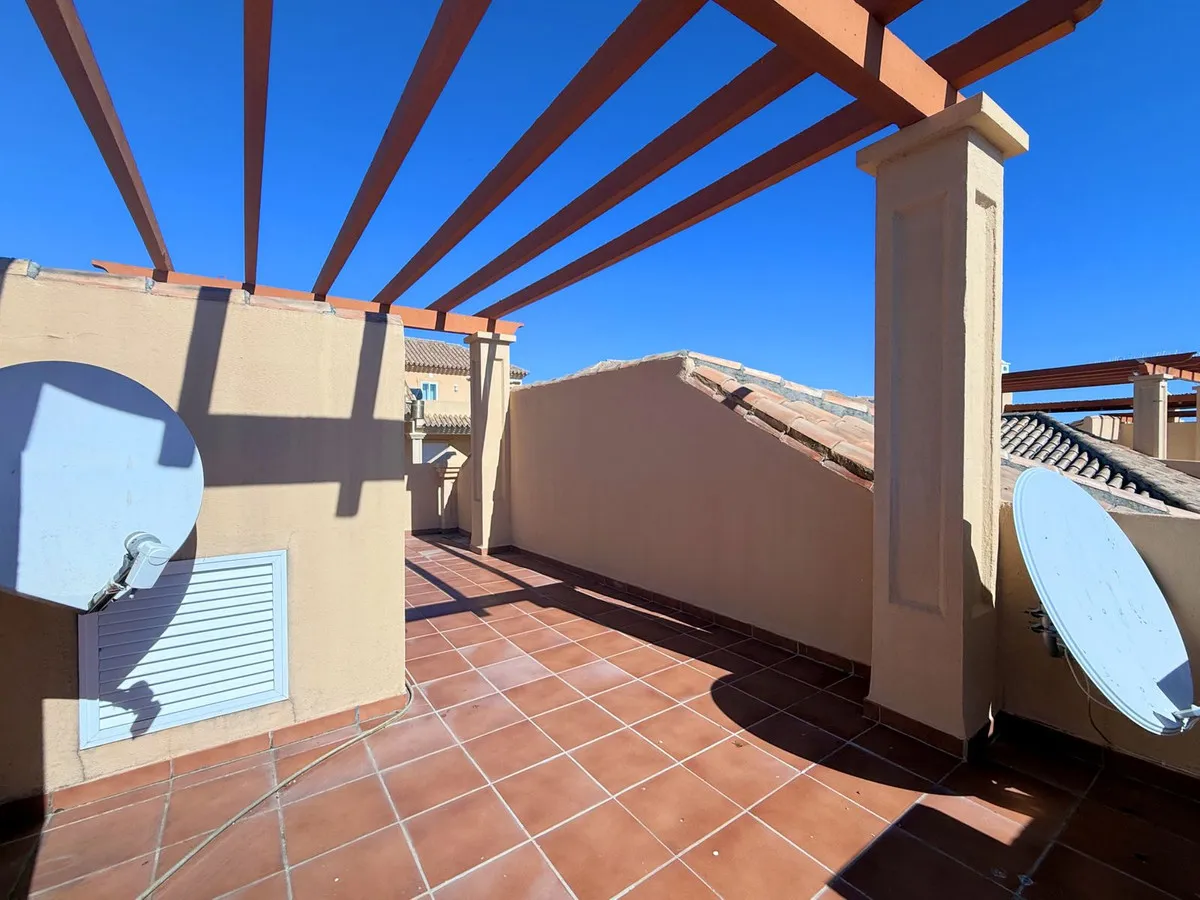 b787daae-e6d6-483e-9b4e-abed26a436fd