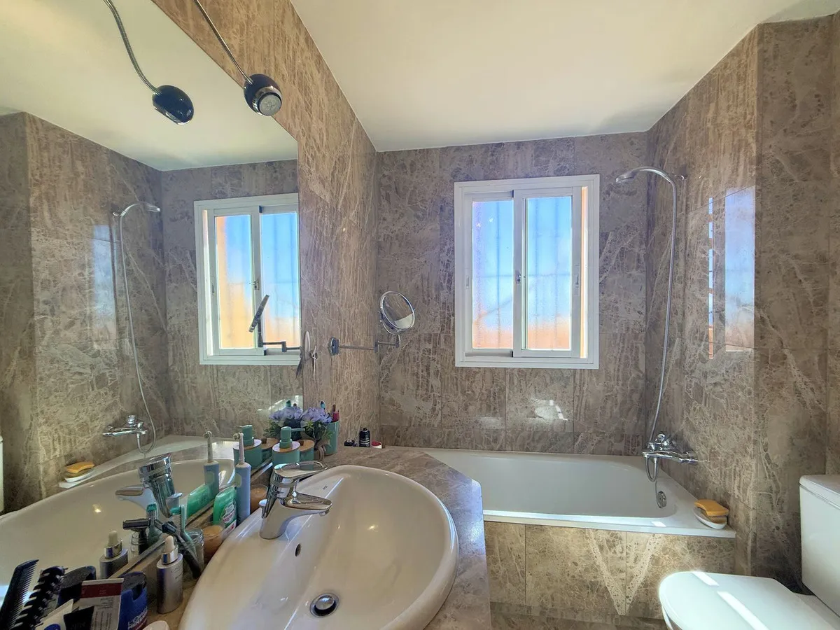 f714c0c2-821f-42a0-8913-59297d1ce915