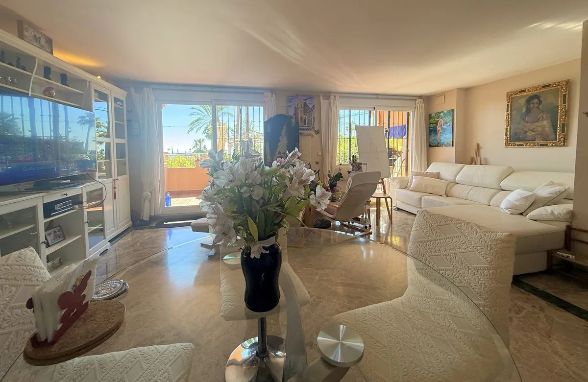 fed43aa3-5ffe-4d45-88be-894362812b46