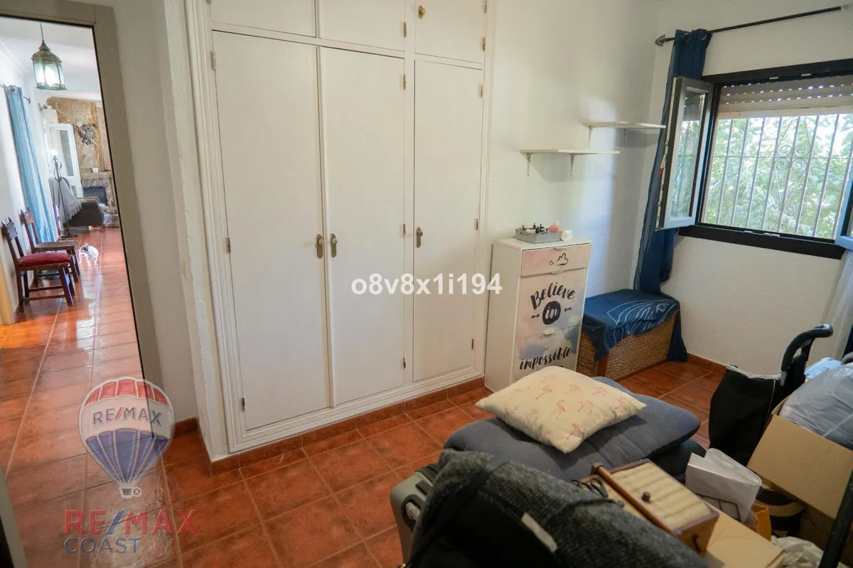 34fb6674-60bb-44aa-93df-2773c15ea104