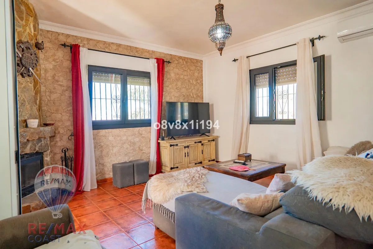 f23f0dc0-2d3f-4984-9db2-86c1cd3562f9