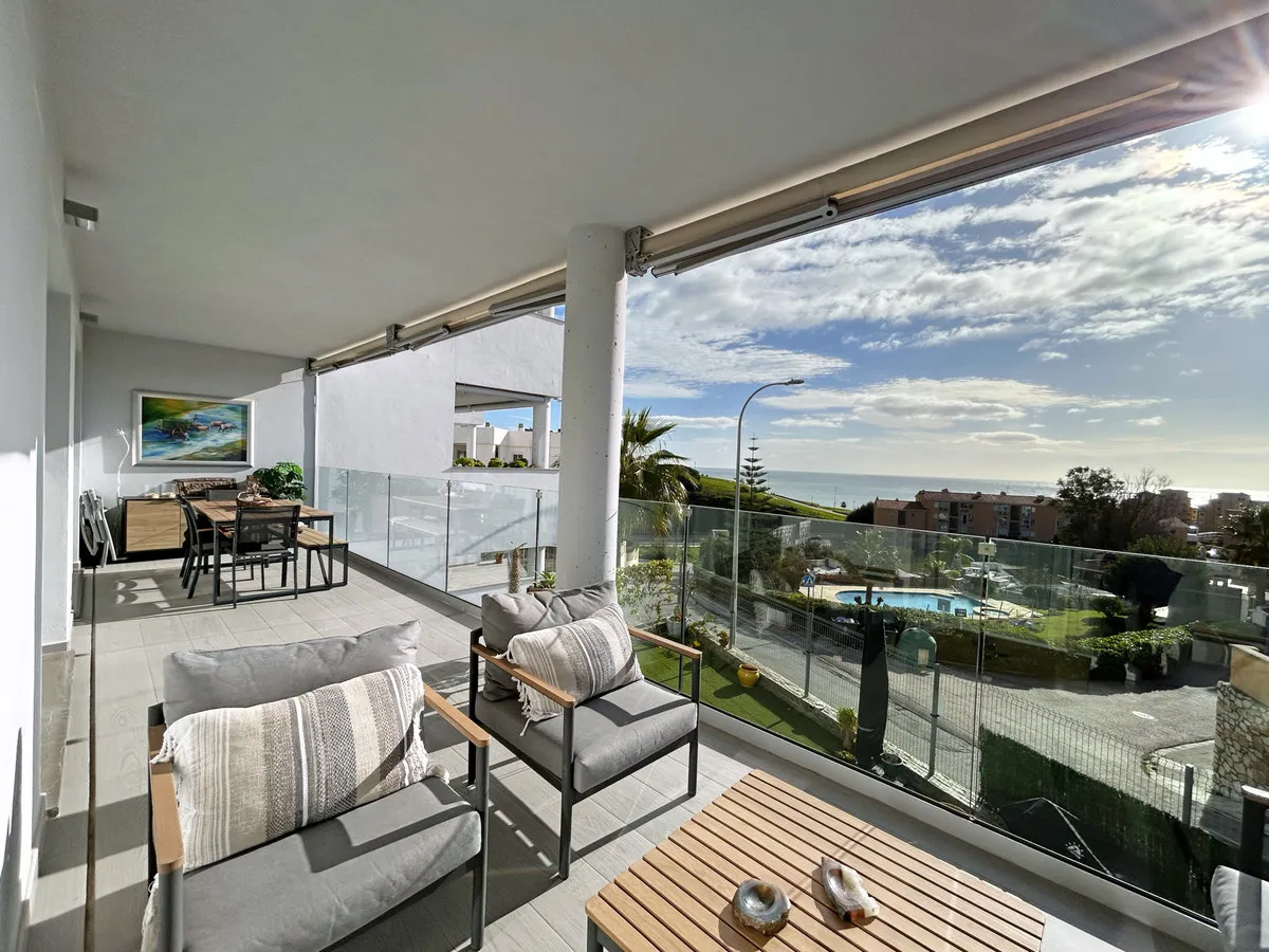 8ca9dbd6-5058-43a9-af42-147329a681db