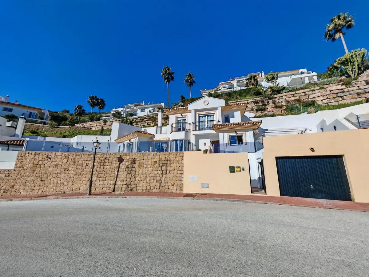 3a8c5b26-24ef-433d-9aa6-4b96b82c510b