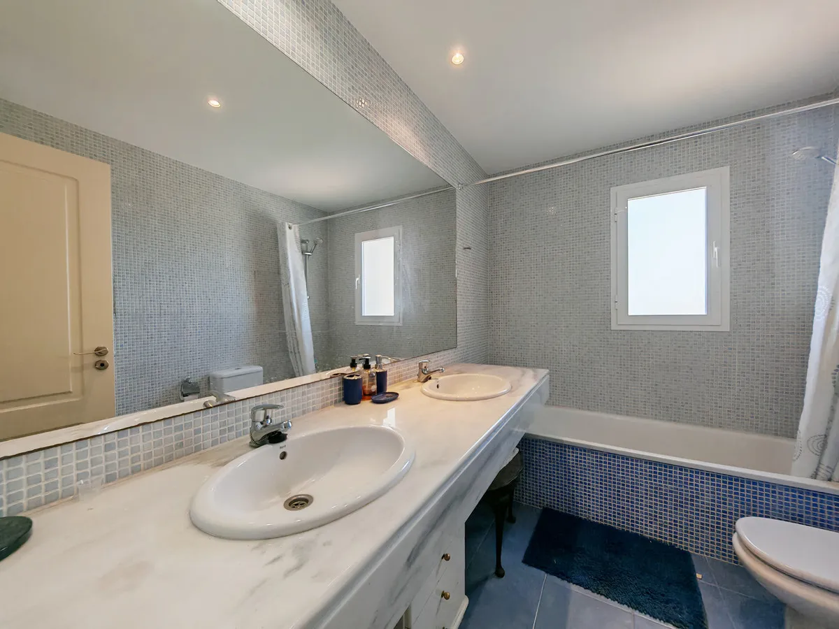 809286c1-b2dc-46dd-8a92-d391441b52ac