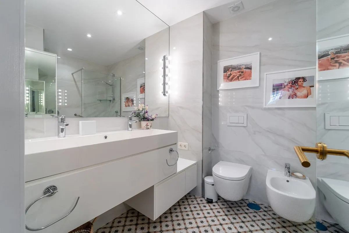 2a482815-c65c-4c3a-a54c-51079a99cca7