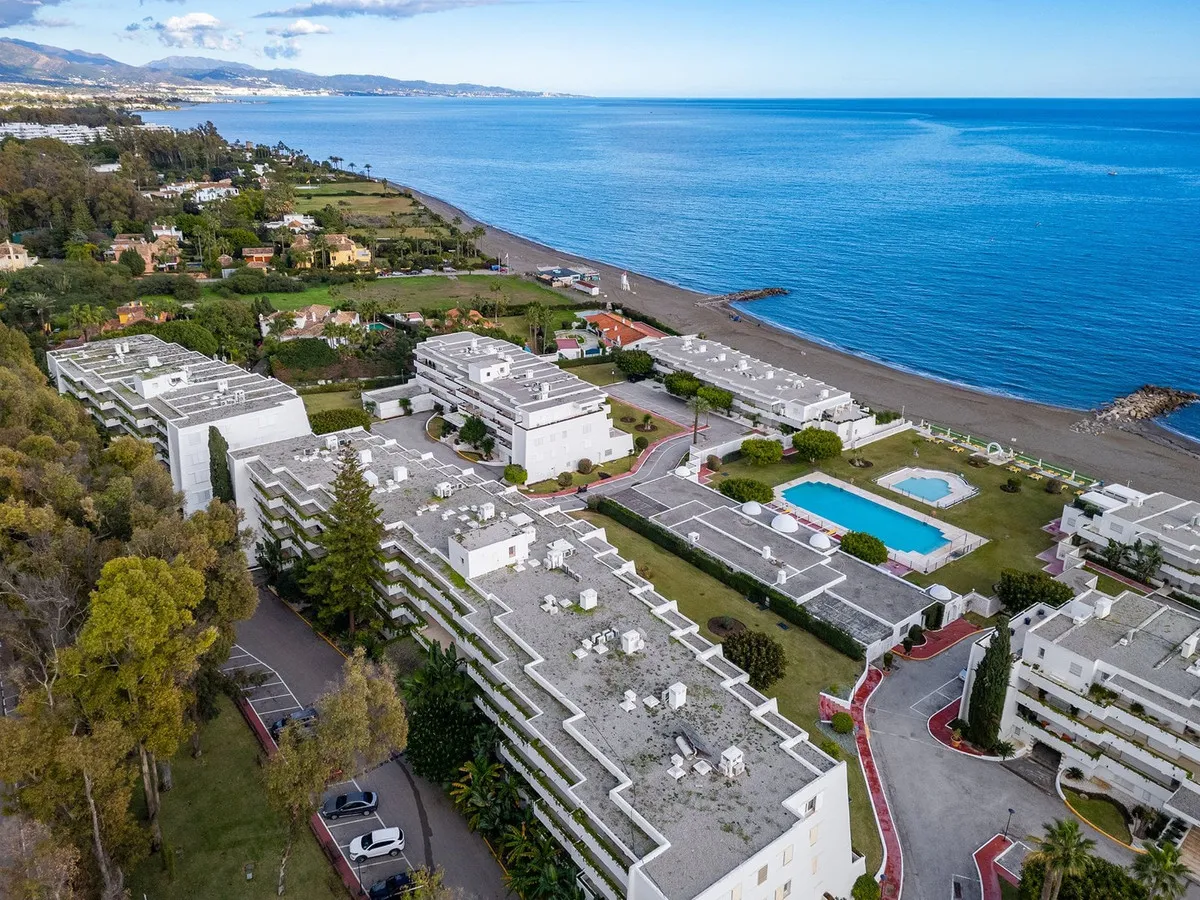 6de64f4c-17bd-4878-bbe0-489ce0315c84