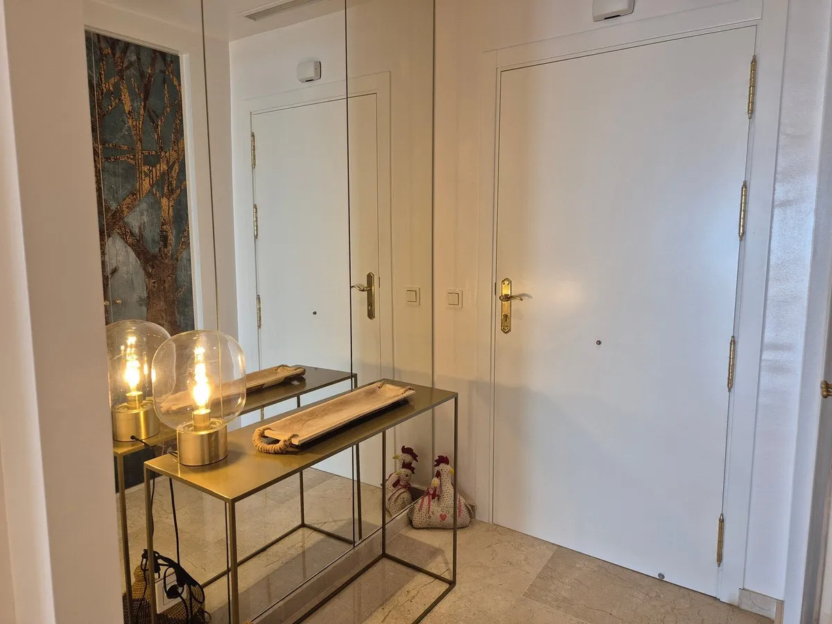 a79f6da1-f4ba-4814-bc3e-ffb09bb4285b