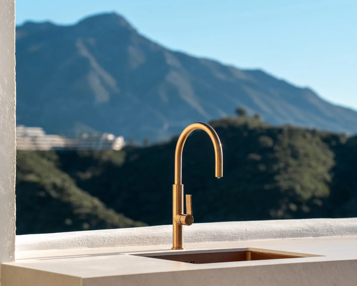 a67e3556-d47f-4396-9f7d-14c7b6e7887e