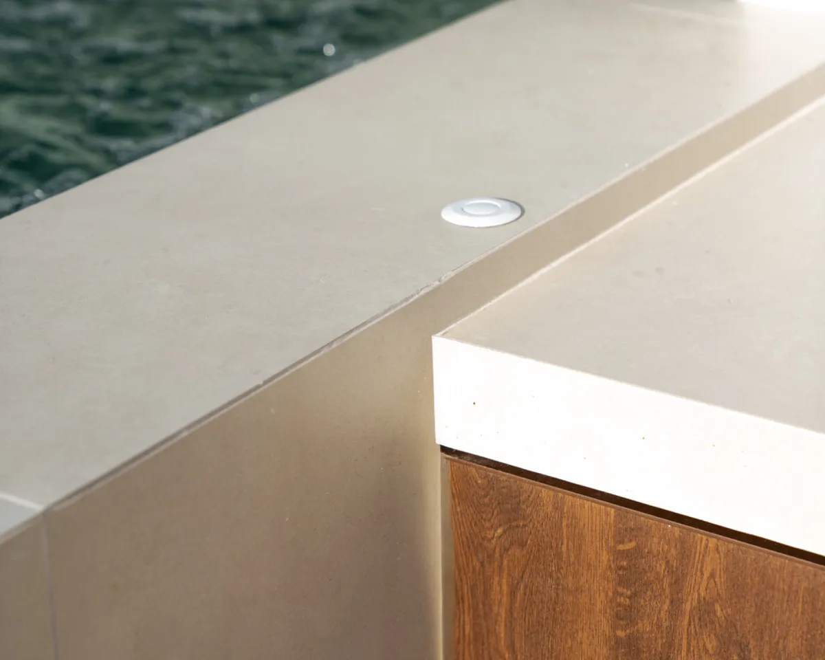 c3f37f4f-a6f0-49b8-91d9-c86047cfcc0e